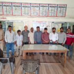 मुगलसराय में सार्वजनिक स्थान पर शराब पीकर हंगामा, पुलिस ने 9 लोगों को किया गिरफ्तार ।