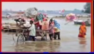 प्रयागराज में गंगा-यमुना का रौद्र रूप, सड़कों तक पहुंचा पानी, प्रशासन अलर्ट